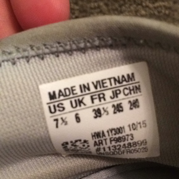 Shoes - Picture 3 of 3